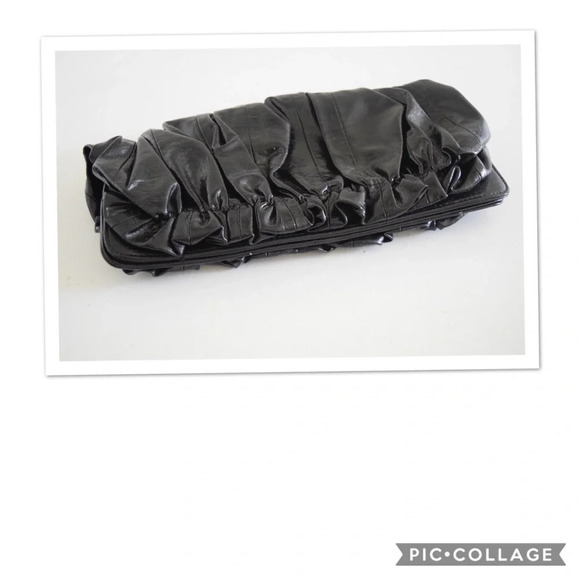 NWOT Express clutch - Picture 2 of 7